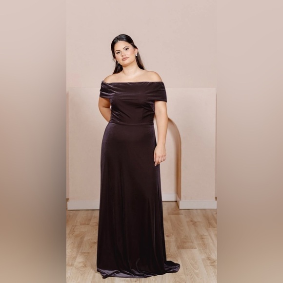 Revelry Womens Court Off the Shoulder Velvet Maxi Dress in Dusty Purple Size 10 - Picture 1 of 12